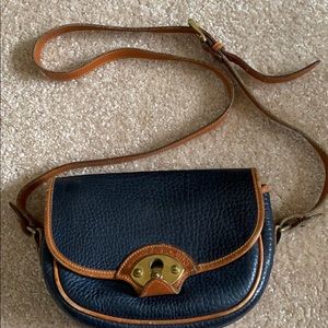 Dooney & Bourke vintage crossbody leather bag